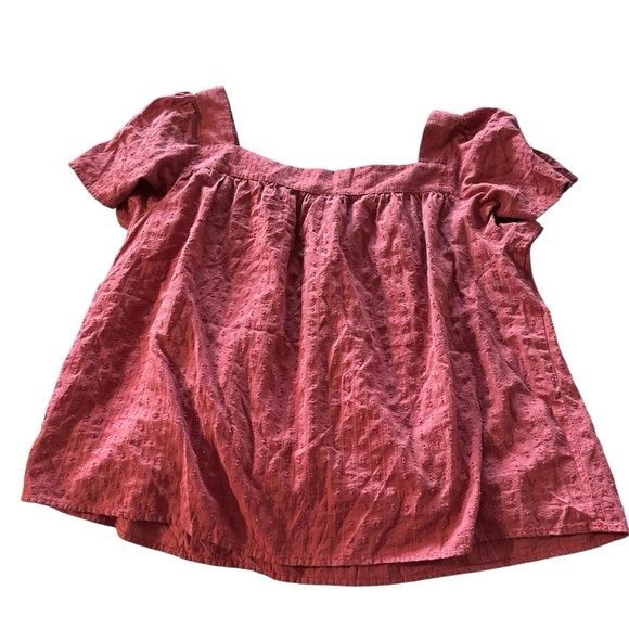 Torrid Textured Pink Top - Picture 2 of 4